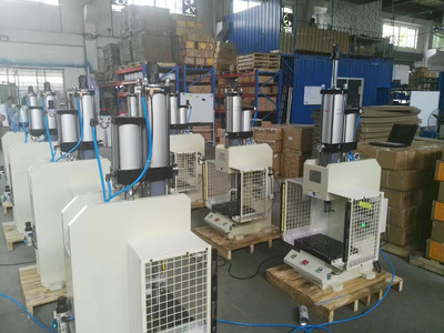 气液增压缸产品简介 自动化设备中的关键零配件