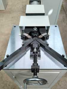 气动组角机 自动化门窗生产的核心设备